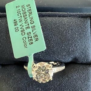 Sterling Silver Moissanite Ring Size 8 - NWT